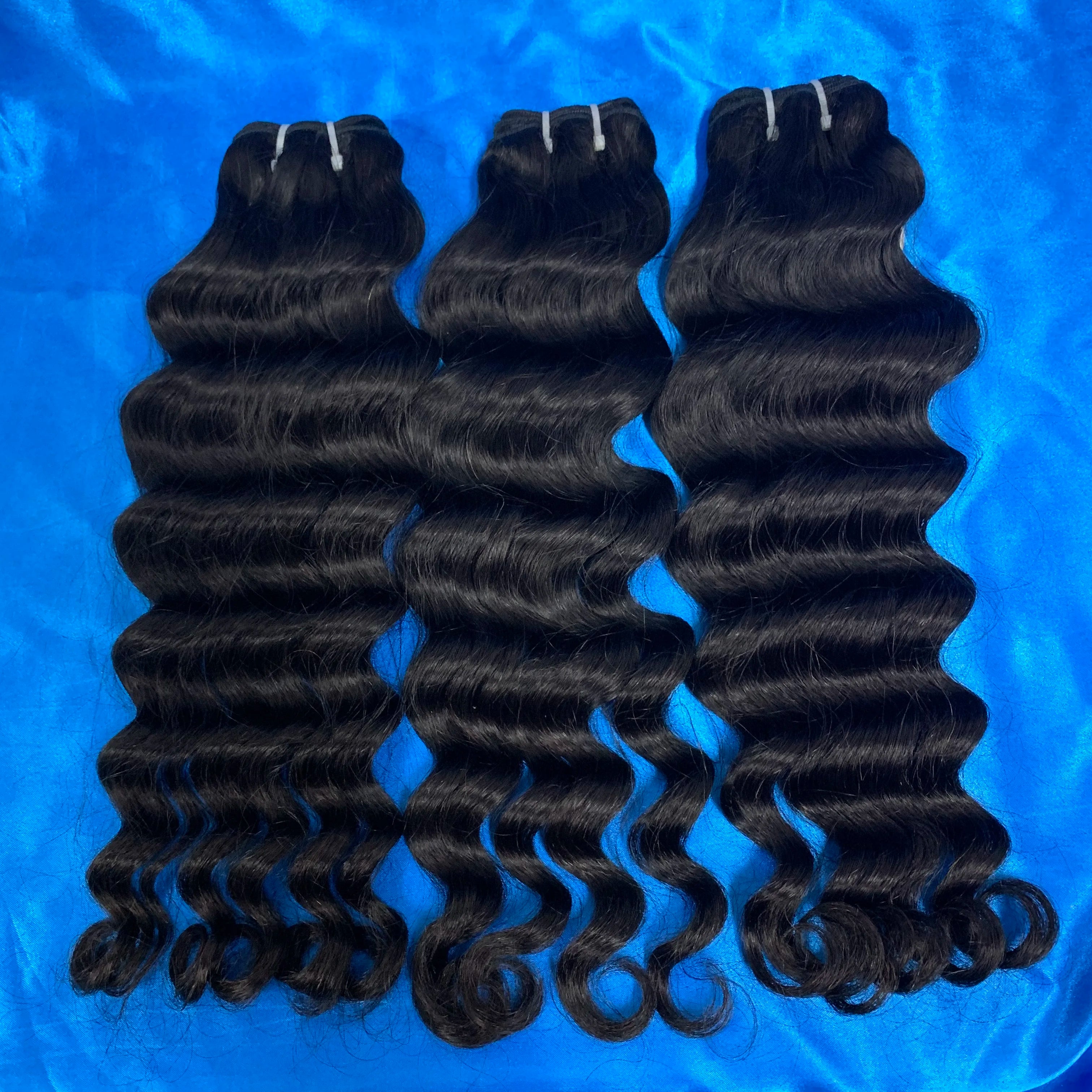 Raw Indian Human Hair Bundles – 100% Cuticle Aligned, Multi-Texture (10"–40")